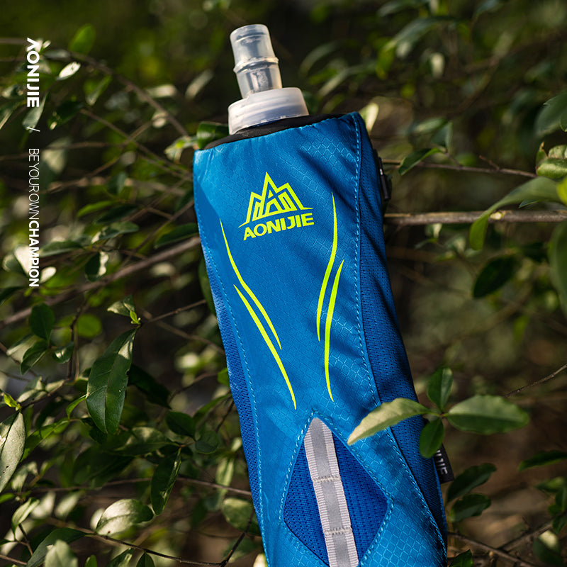 AONIJIE Quick Grip Handheld Soft Water Bottle -E908