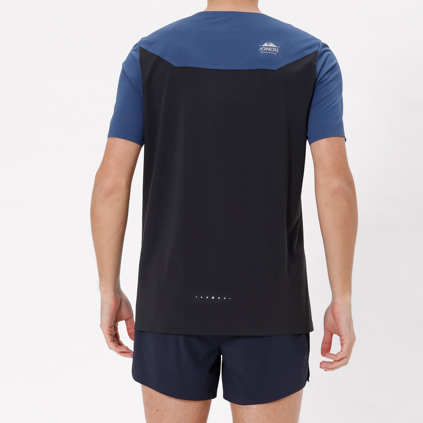 AONIJIE Men Ultra-Lightweight Quick-Dry Athletic T-Shirt -FM5118