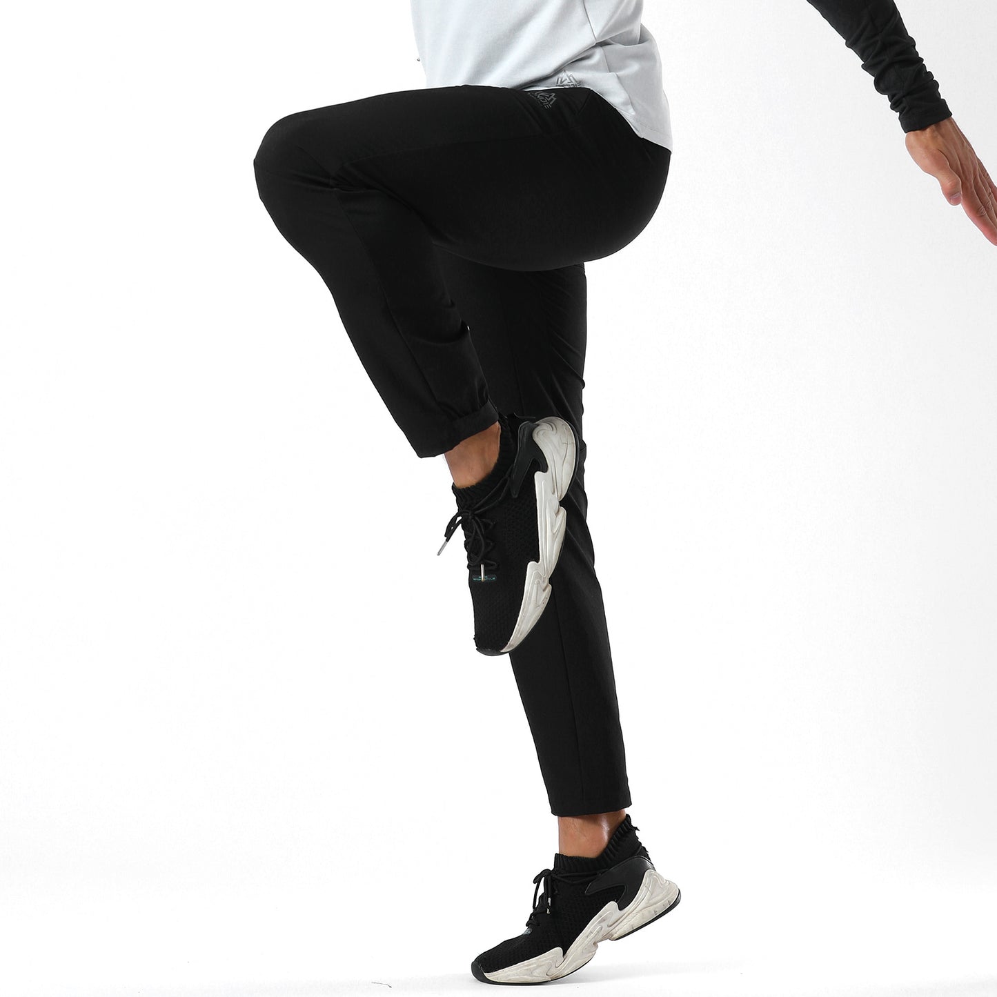 AONIJIE Men Winter Insulated Elasticized Ankle Pants - FM5145