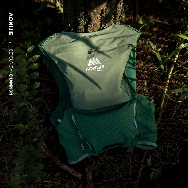 AONIJIE 8L UTMB Official Partner Backpack+2*500ML Bottles-MB8L