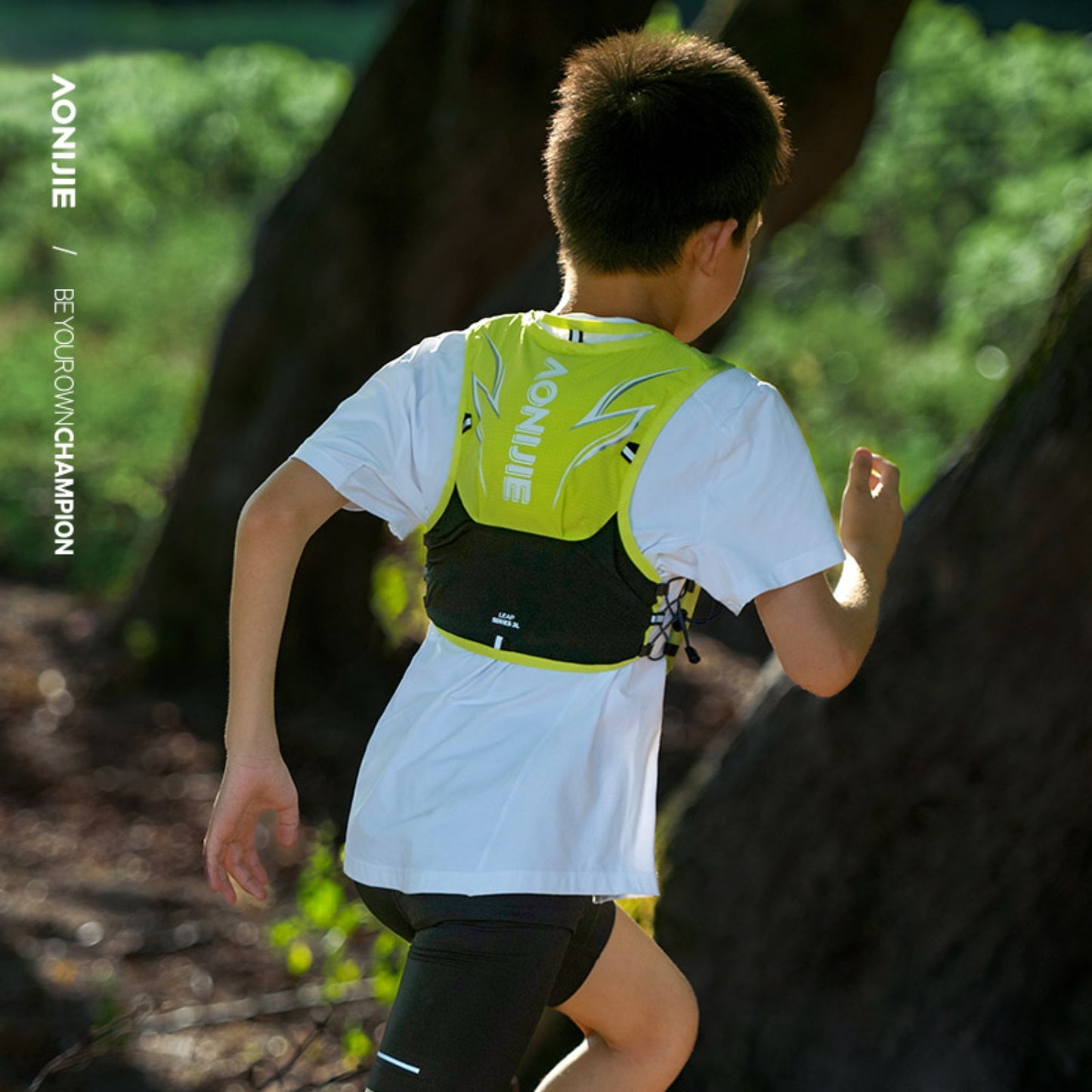AONIJIE Kids' Running Backpack for Ages 6-15 -C9120S