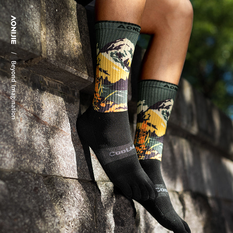 AONIJIE One Pair Five Mid-Calf Athletic Toe Socks - E4843