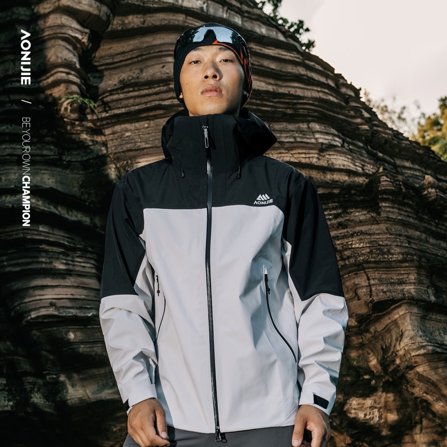 AONIJIE Professional Outdoor Hardshell Jacket -F5250