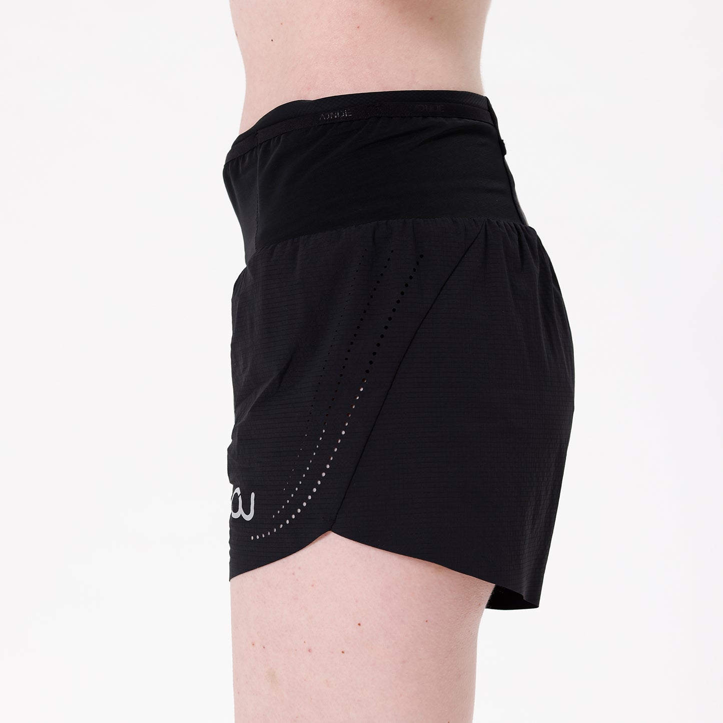 AONIJIE Women Breathable Multi-Pocket Athletic Shorts -FM5108