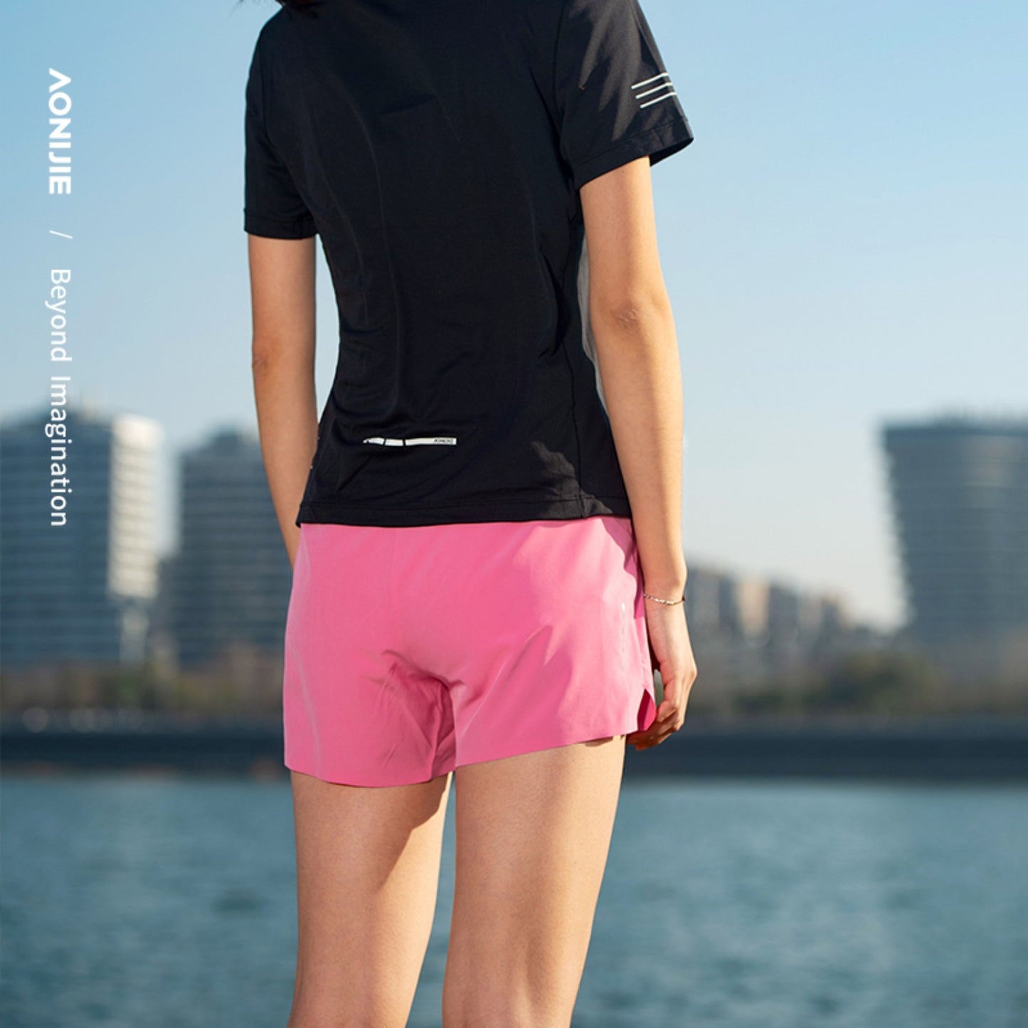 AONIJIE Women Ultra-Lightweight Built-In Phone Pocket Athletic Shorts - FW6199