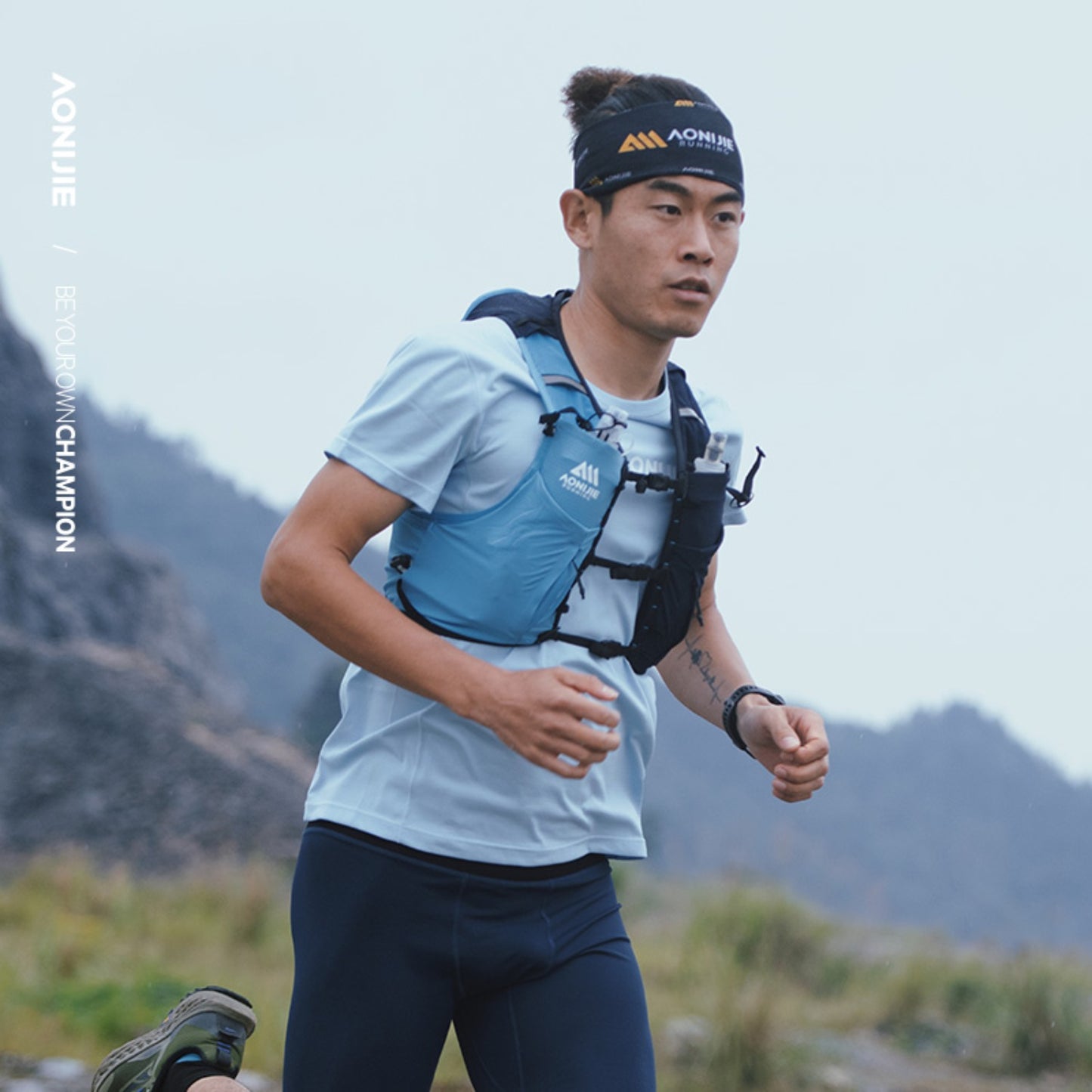 AONIJIE Unisex Tibetan Blue 10L Hydration Running Vest - C9116