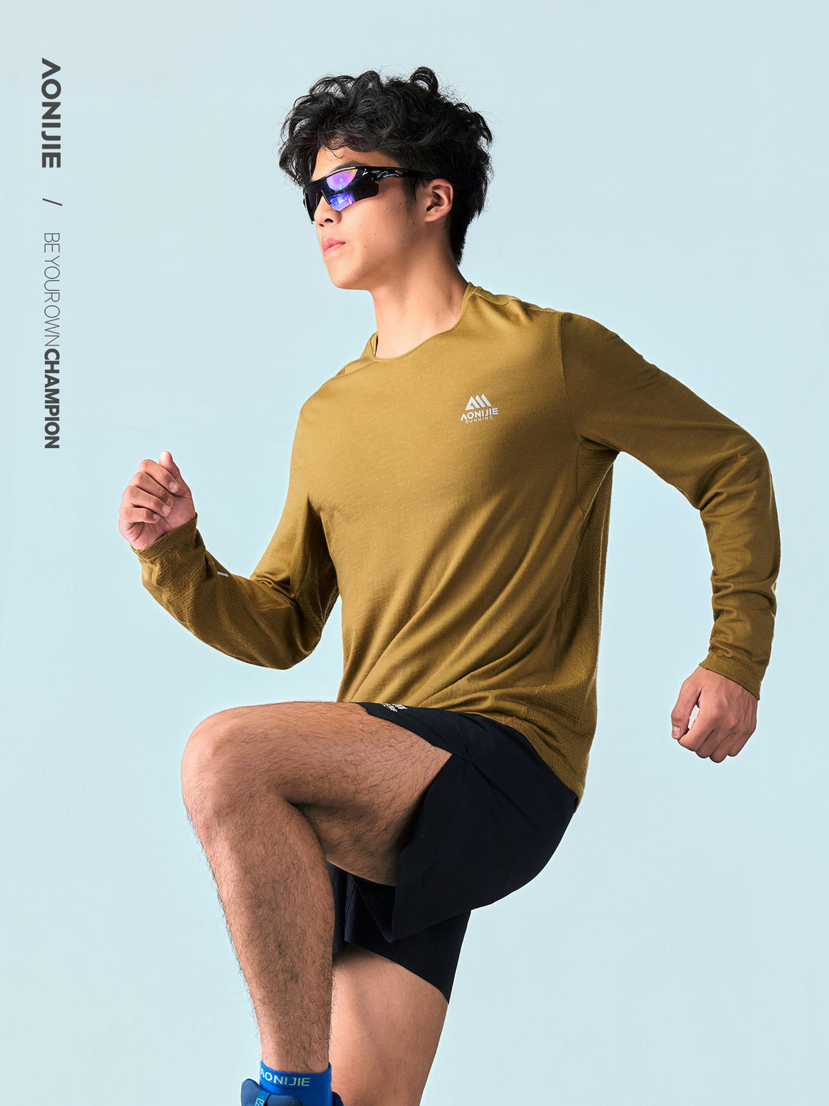 AONIJIE Men's Merino Wool Long-Sleeve Top -FM5270