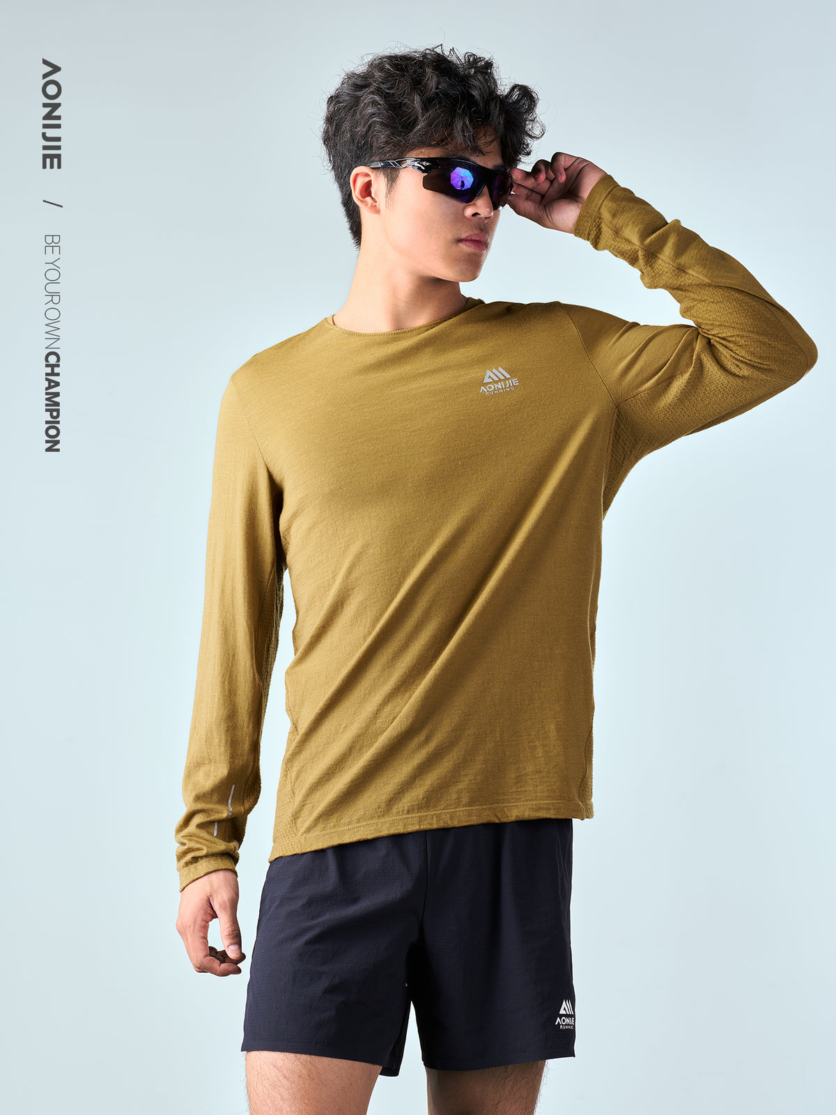 AONIJIE Men's Merino Wool Long-Sleeve Top -FM5270