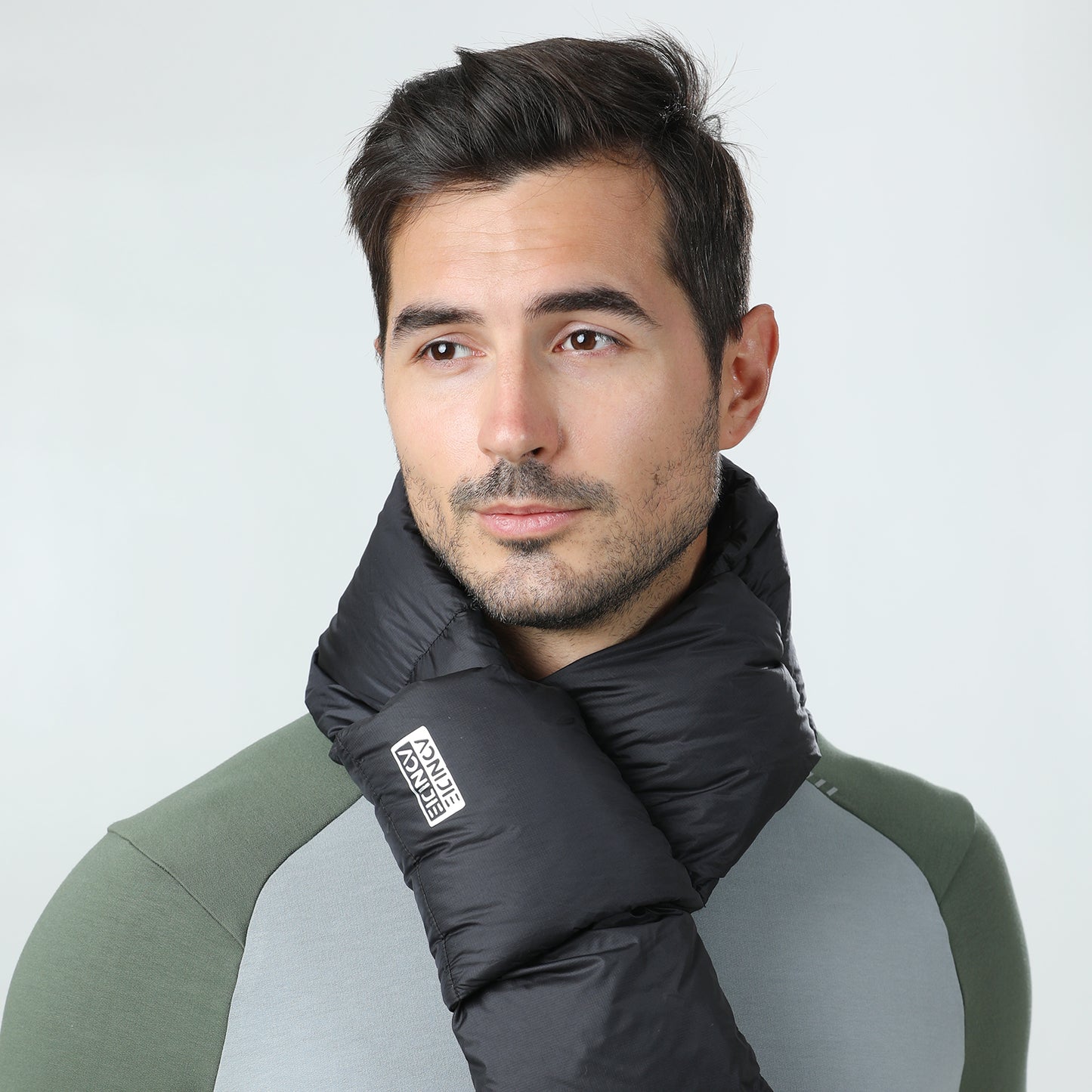 AONIJIE 800FP White Duck Down Scarf -M36