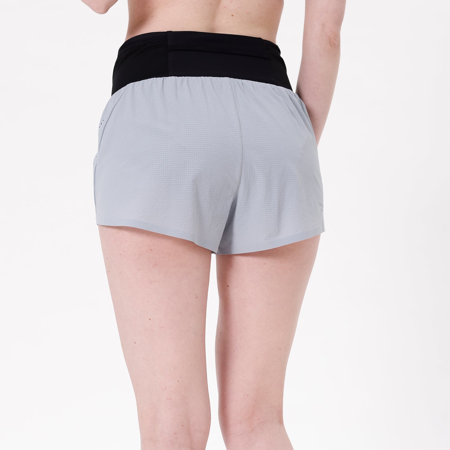 AONIJIE Women Breathable Multi-Pocket Athletic Shorts -FM5108