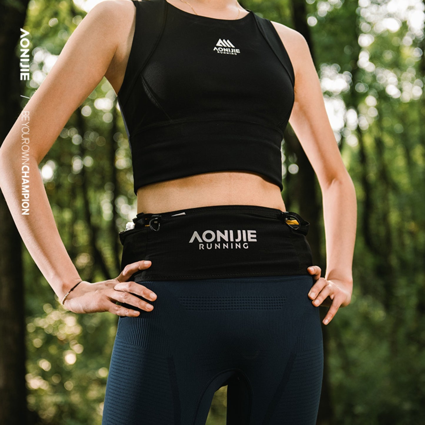 AONIJIE 360° Storage Waist Pack with 500ml Water Bottle -W8141