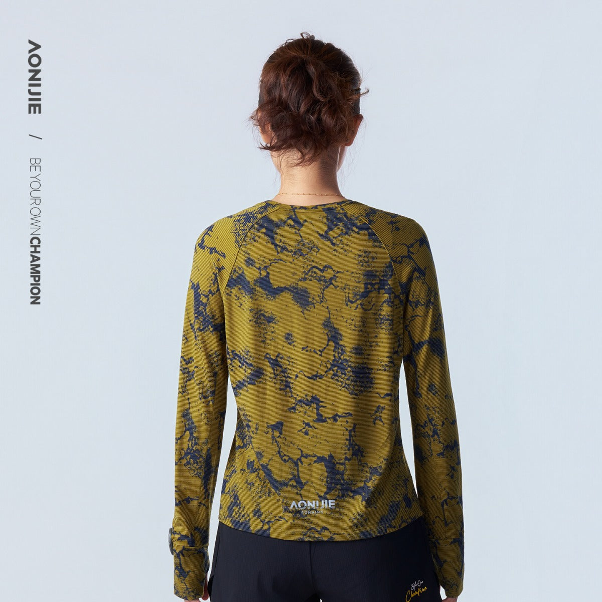 AONIJIE Women's Merino Wool Long-Sleeve Top -FW6267