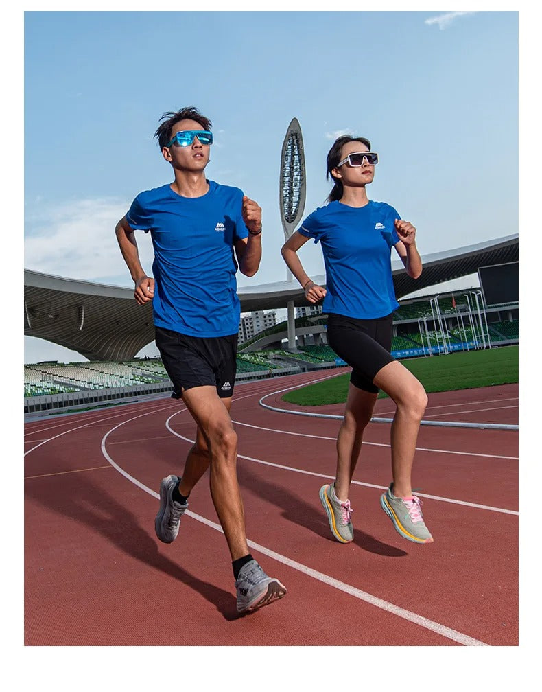 AONIJIE - Men’s Performance T-Shirt - Quick-Dry, Breathable, Reflective - FM5178
